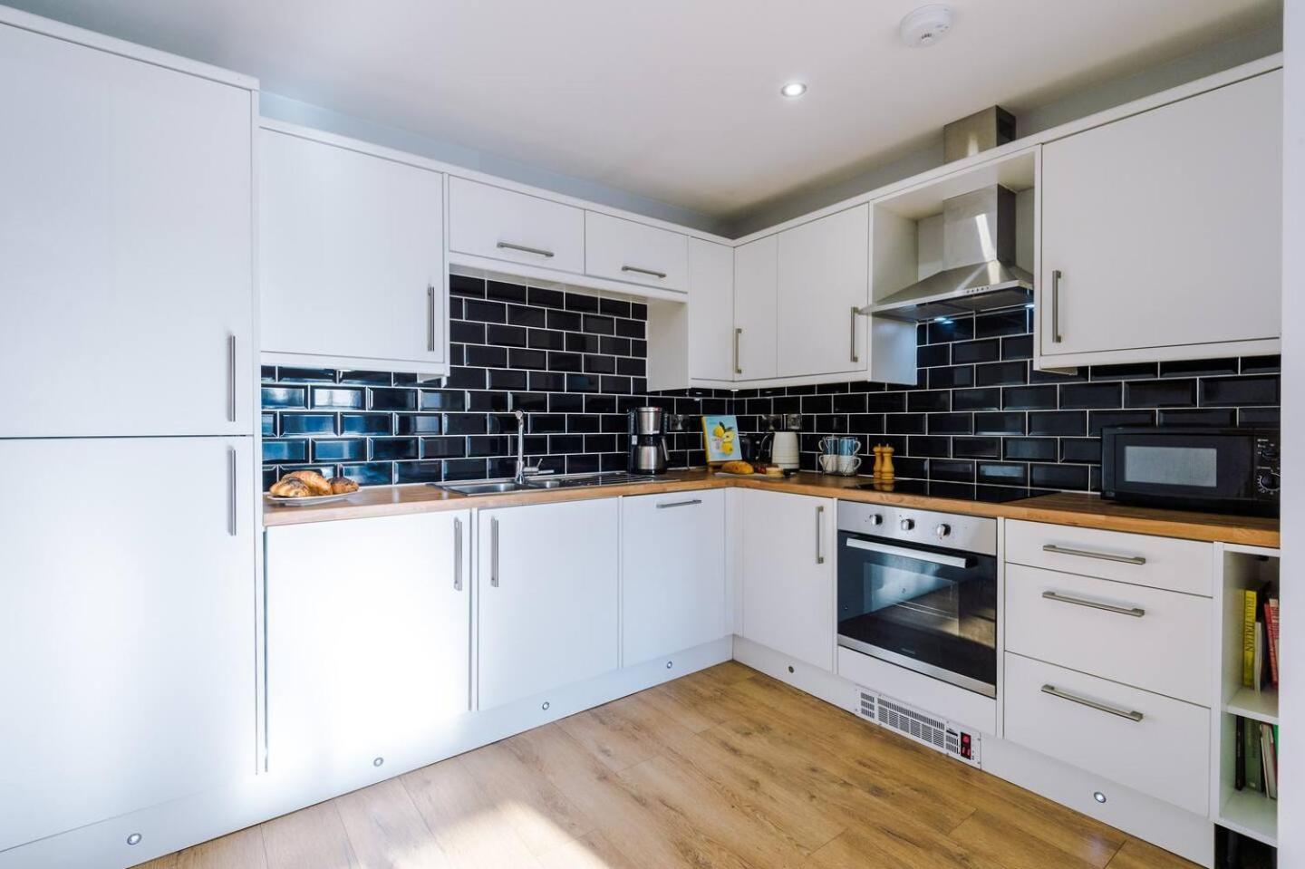 Stunning 2Bedroom 2Bathroom Apt With Parking Space Sheffield Kültér fotó
