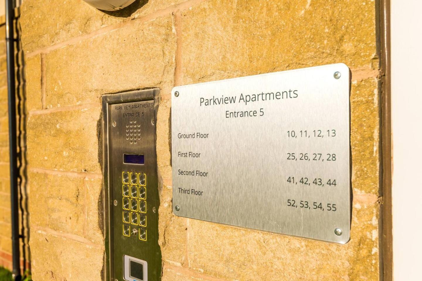 Stunning 2Bedroom 2Bathroom Apt With Parking Space Sheffield Kültér fotó